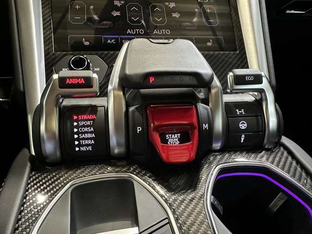 ランボルギーニ ウルス ４．０ ４ＷＤ R1年 (関東) 99
