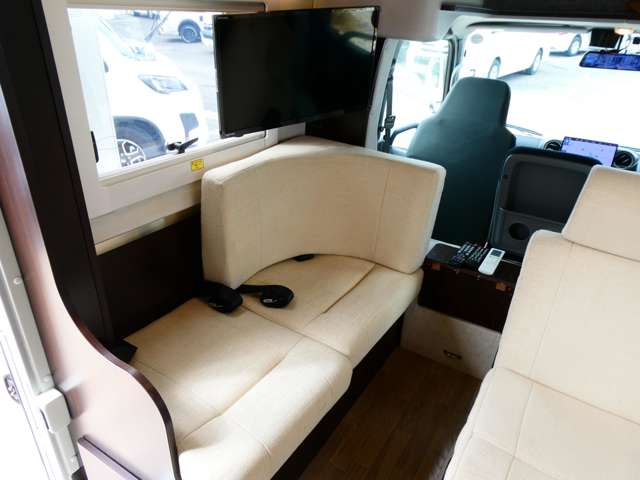 トヨタ カムロード ＬＴキャンパー R5年 (関東) 99
