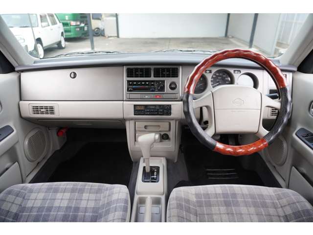 日産 ラシーン １．５ タイプＩＩ ４ＷＤ H7年 () 99