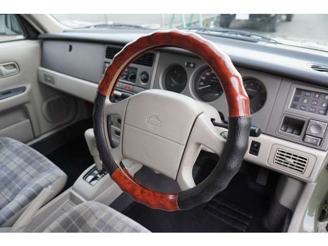 日産 ラシーン １．５ タイプＩＩ ４ＷＤ H7年 () 99