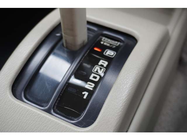 日産 ラシーン １．５ タイプＩＩ ４ＷＤ H9年 (関東) 99