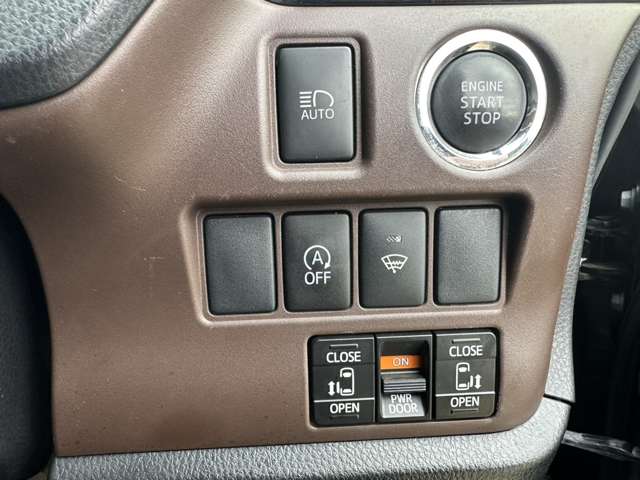 トヨタ エスクァイア ２．０ ＧＩ ４ＷＤ H28年 (関東) 99