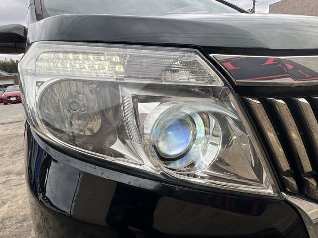 トヨタ エスクァイア ２．０ ＧＩ ４ＷＤ H28年 (関東) 99