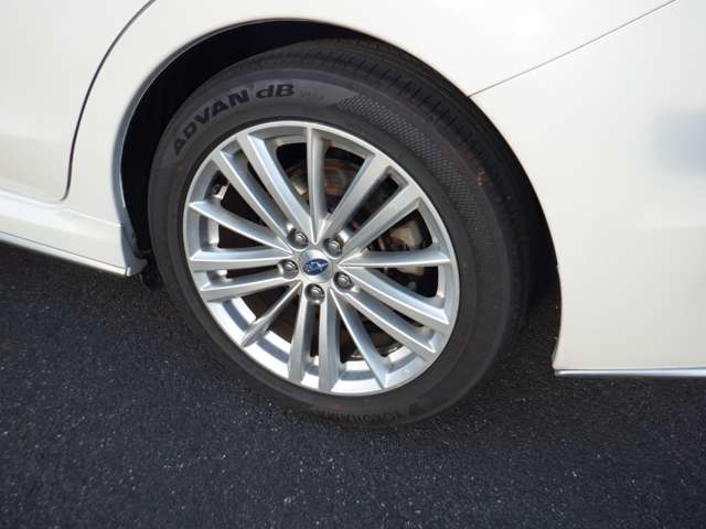 スバル インプレッサスポーツ　ハイブリッド ハイブリッド ２．０ Ｉ アイサイト ４ＷＤ H28年 () 99