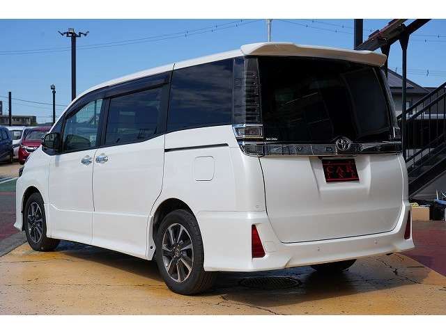 トヨタ ヴォクシー ２．０ ＺＳ 煌ＩＩＩ R3年 (関東) 99