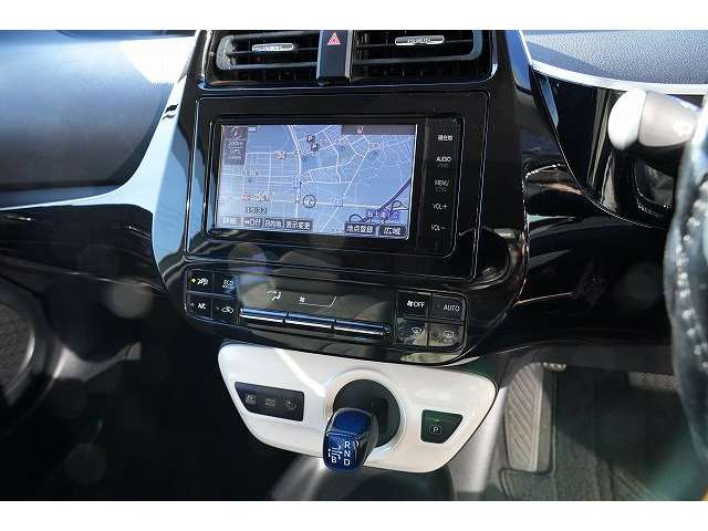 トヨタ プリウス １．８ Ｓ H28年 (関東) 99