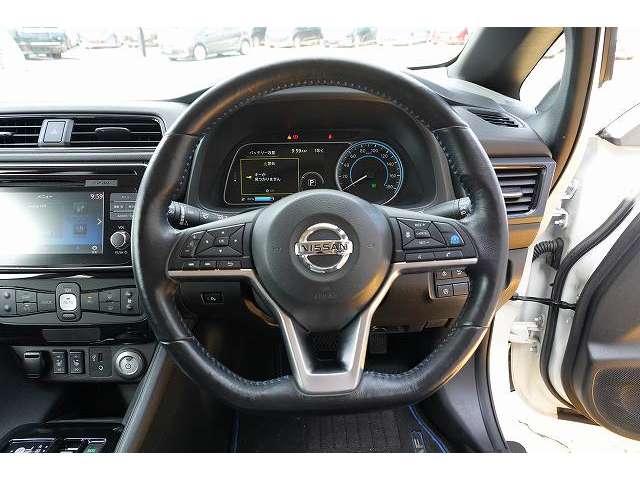 日産 リーフ Ｘ　Ｖセレクション R1年 (関東) 99