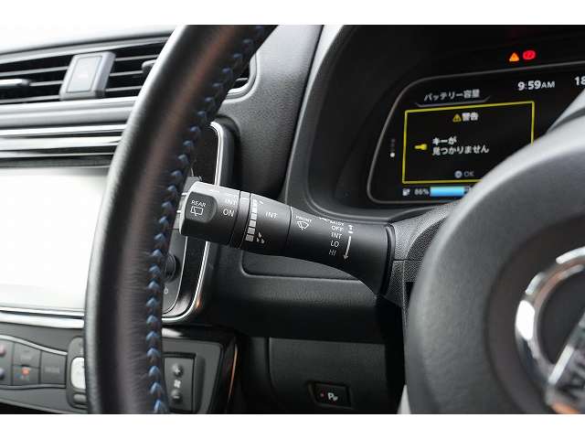 日産 リーフ Ｘ　Ｖセレクション R1年 (関東) 99