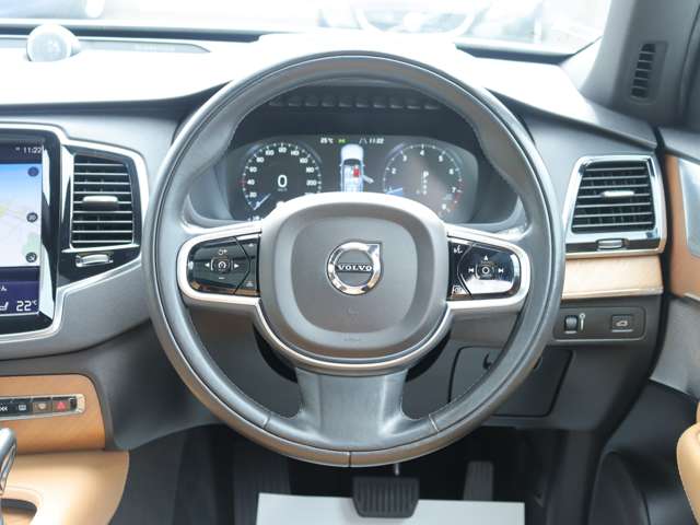 ボルボ ＸＣ９０ Ｔ６ ＡＷＤ インスクリプション ４ＷＤ H29年 (関東) 99