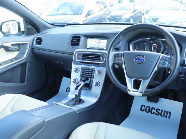 ボルボ Ｓ６０ Ｄ４ ダイナミック エディション ディーゼルターボ H29年 (関東) 99
