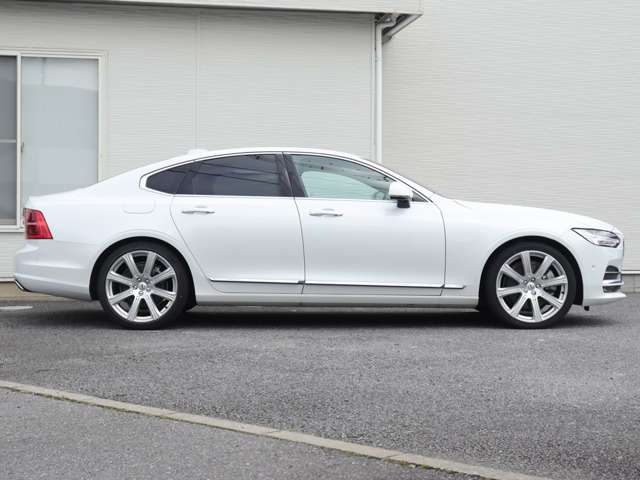 ボルボ Ｓ９０ Ｔ６ ＡＷＤ インスクリプション ４ＷＤ H29年 (関東) 99