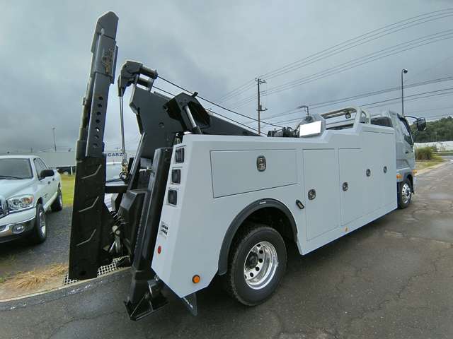 三菱フソウ ファイター レッカー車 寒冷地仕様 R8年 () 99