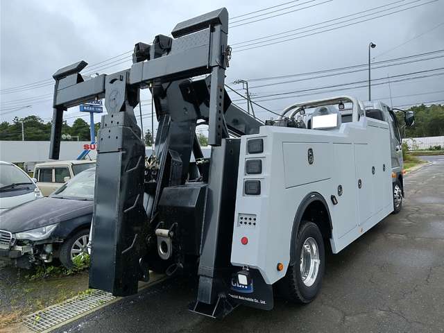 三菱フソウ ファイター レッカー車 寒冷地仕様 R8年 () 99