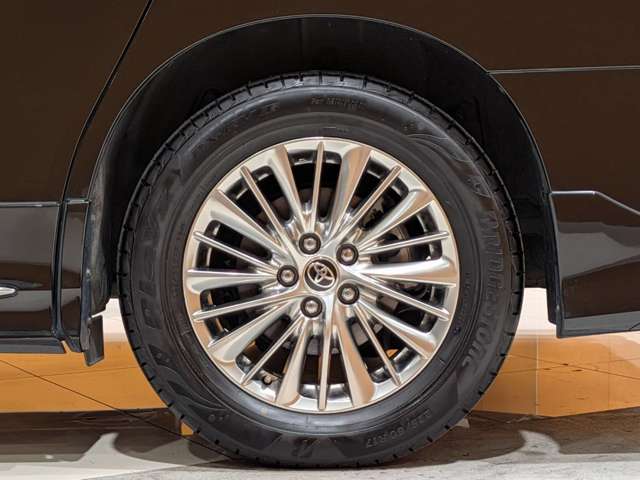トヨタ アルファード　ハイブリッド ハイブリッド ２．５ Ｓ タイプゴールドＩＩ Ｅ－ＦＯＵＲ ４ＷＤ R4年 (関東) 99