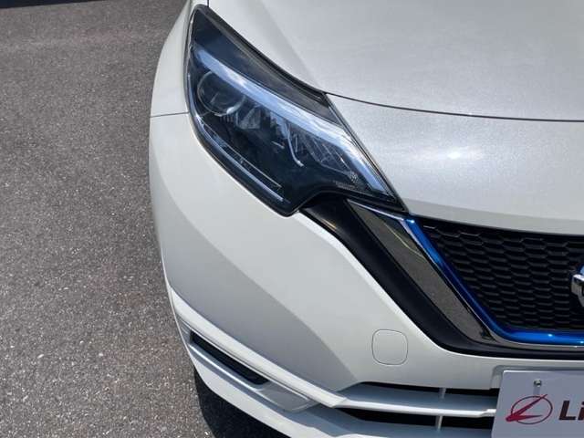 日産 ノート １．２ Ｅ－ＰＯＷＥＲ Ｘ H29年 (九州・沖縄) 99
