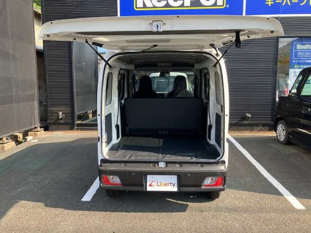 ダイハツ ハイゼットカーゴ ６６０ デラックス R8年 (近畿) 99