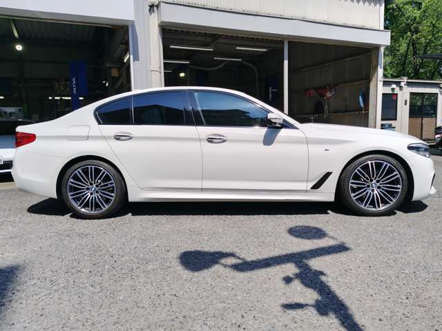 ＢＭＷ ５シリーズ ５２３Ｄ Ｍスポーツ ディーゼルターボ H29年 (近畿) 99