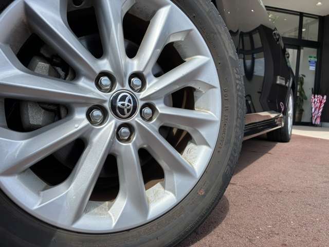 トヨタ カローラ　ツーリング １．８ Ｇ－Ｘ R3年 (東海) 99