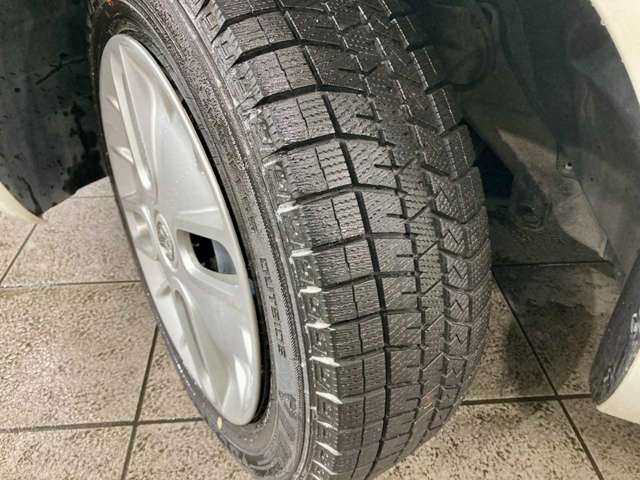 日産 キューブ １．５ １５Ｘ ＦＯＵＲ ４ＷＤ H25年 (北海道) 99