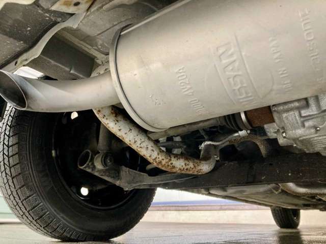 日産 キューブ １．５ １５Ｘ ＦＯＵＲ ４ＷＤ H25年 (北海道) 99