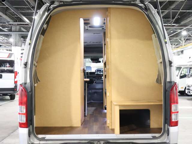 トヨタ ハイエースバン キャンピング R2年 (北海道) 99