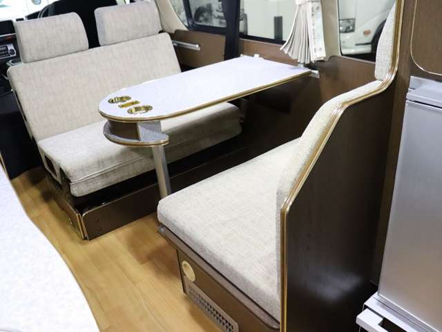 トヨタ ハイエースバン キャンピング H29年 (北海道) 99