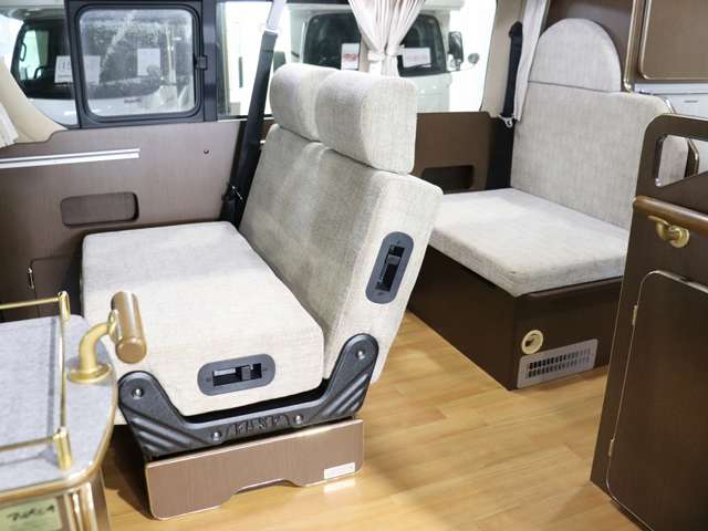 トヨタ ハイエースバン キャンピング H29年 (北海道) 99
