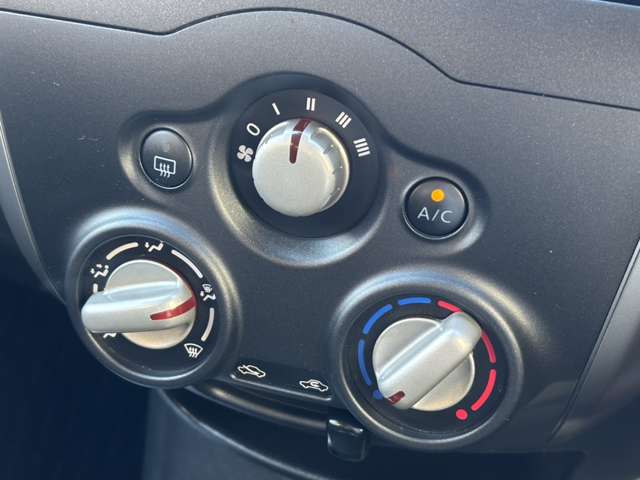 日産 ノート １．２ Ｘ ＦＯＵＲ ４ＷＤ H27年 (北海道) 99