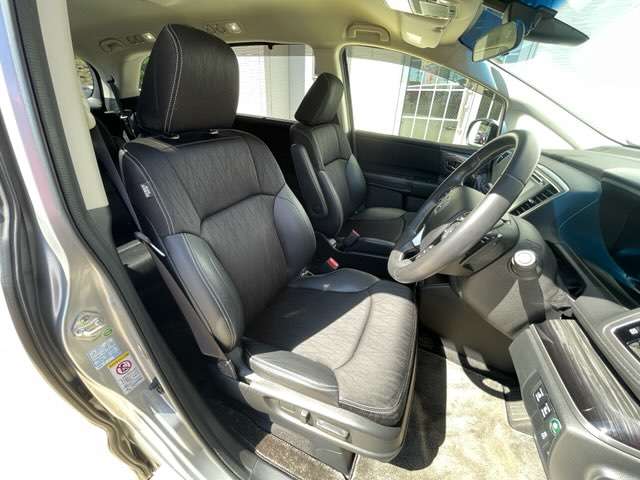 ホンダ オデッセイ ２．４ アブソルート ＥＸ H26年 (九州・沖縄) 99