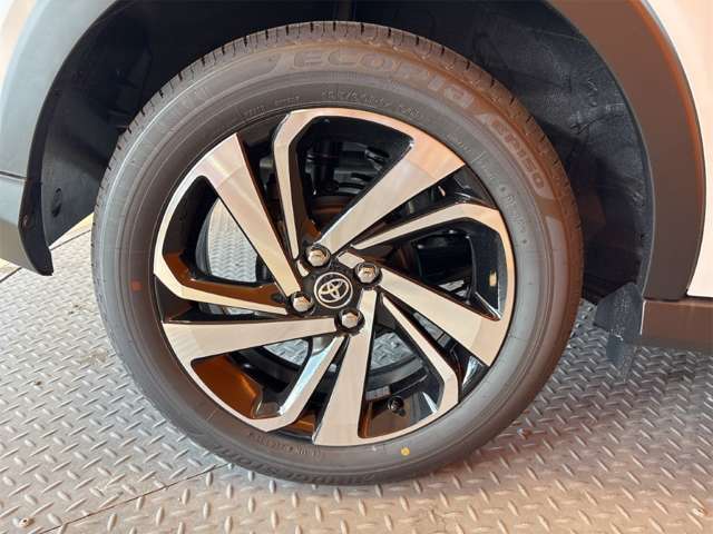 トヨタ ライズ １．２ Ｚ R8年 (近畿) 99
