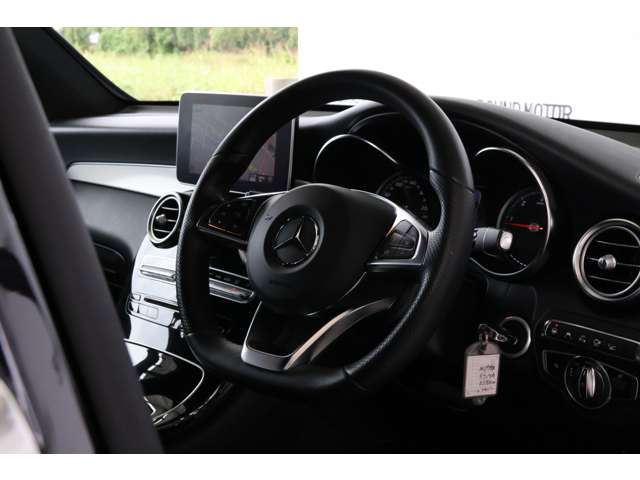 メルセデスベンツ ＧＬＣクーペ ２２０ Ｄ ４マチック スポーツ ４ＷＤ H30年 (近畿) 99