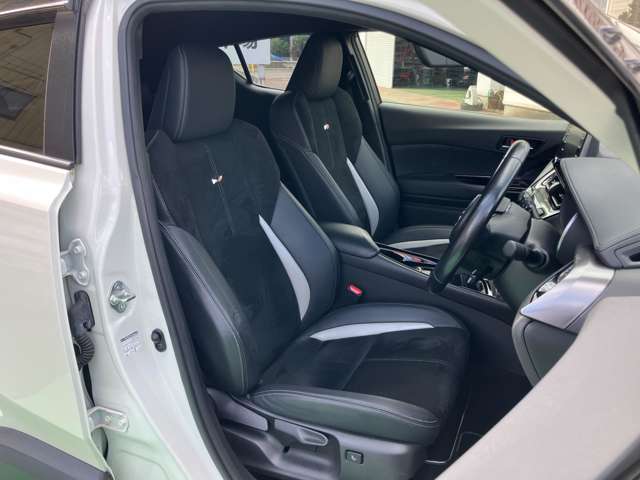 トヨタ Ｃ−ＨＲ １．２ Ｓ－Ｔ ＧＲ スポーツ R2年 (甲信越・北陸) 99