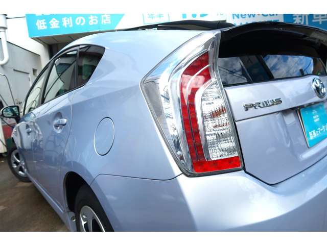 トヨタ プリウス １．８ Ｓ H26年 (関東) 99
