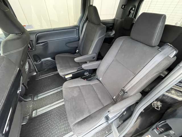 トヨタ エスクァイア ２．０ ＸＩ H29年 (関東) 99