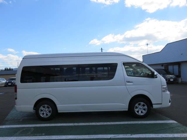 トヨタ ハイエースワゴン ２．７ グランドキャビン ４ＷＤ H30年 (東北) 99