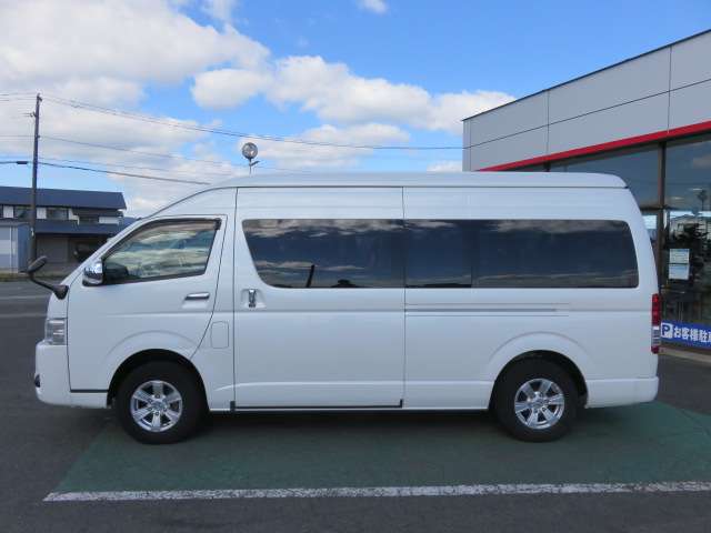 トヨタ ハイエースワゴン ２．７ グランドキャビン ４ＷＤ H30年 (東北) 99