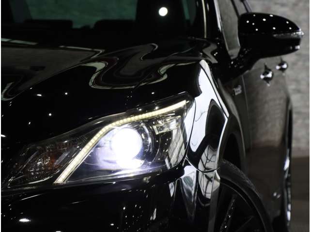 トヨタ クラウン　ハイブリッド ハイブリッド ２．５ Ｓ H27年 (関東) 99