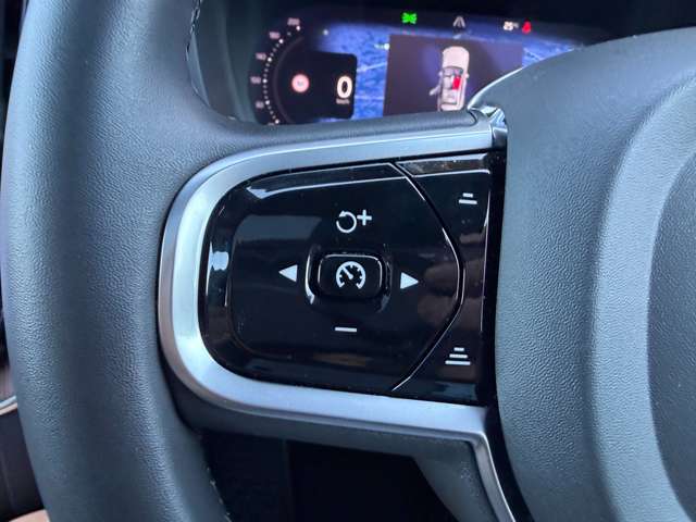 ボルボ ＸＣ６０ ウルトラ Ｂ５ ＡＷＤ ４ＷＤ R6年 (関東) 99