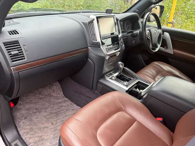 トヨタ ランドクルーザー ４．６ ＺＸ ４ＷＤ H28年 (関東) 99