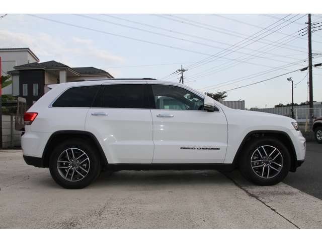 ジープ グランドチェロキー リミテッド ４ＷＤ R2年 (関東) 99