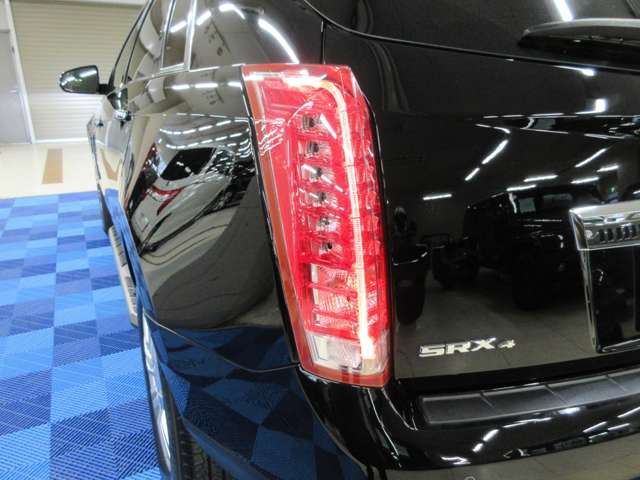 キャデラック ＳＲＸ　クロスオーバー ラグジュアリー ４ＷＤ H25年 (関東) 99