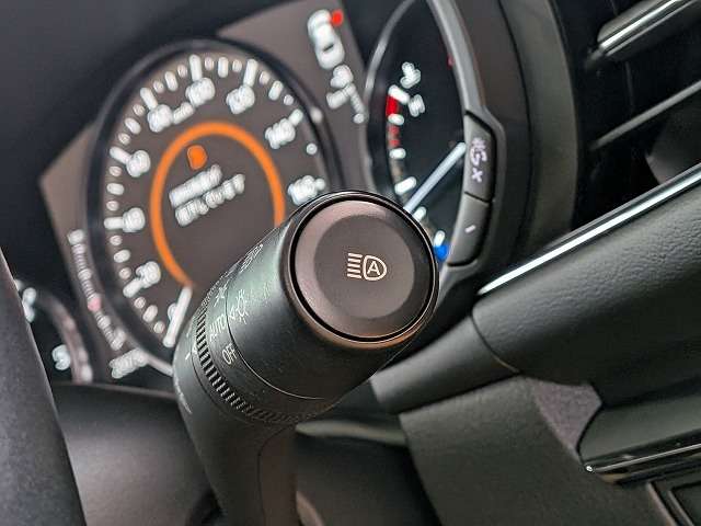 マツダ ＭＡＺＤＡ３　セダン １．８ ＸＤ ブラックトーンエディション ディーゼルターボ R3年 (関東) 99