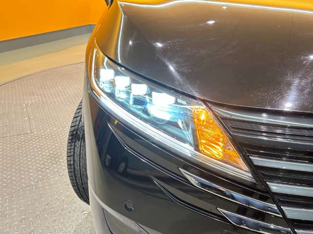 日産 ノート １．２ Ｘ R7年 (近畿) 99
