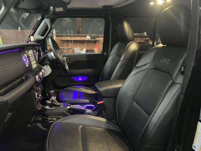 ジープ ラングラー　アンリミテッド アンリミテッド サハラ ３．６Ｌ ４ＷＤ R3年 () 99