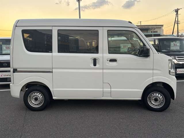 日産 ＮＶ１００クリッパー ６６０ ＤＸ ハイルーフ ５ＡＧＳ車 R4年 (近畿) 99