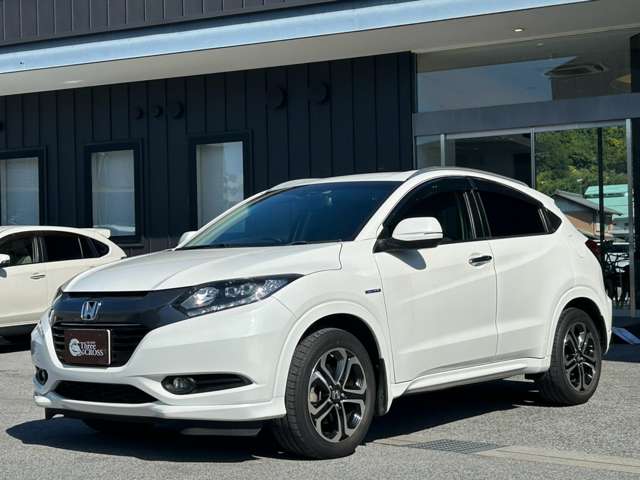 ホンダ ヴェゼル １．５ ハイブリッド Ｚ H26年 (近畿) 99