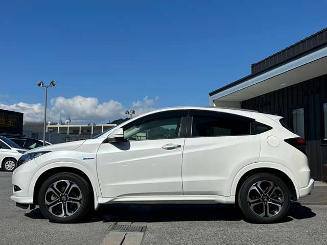 ホンダ ヴェゼル １．５ ハイブリッド Ｚ H26年 (近畿) 99