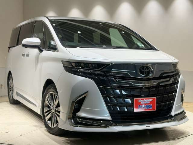 トヨタ アルファード　ハイブリッド ハイブリッド ２．５ Ｚ Ｅ－ＦＯＵＲ ４ＷＤ R6年 () 99
