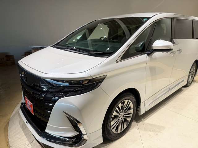 トヨタ アルファード　ハイブリッド ハイブリッド ２．５ Ｚ Ｅ－ＦＯＵＲ ４ＷＤ R6年 () 99