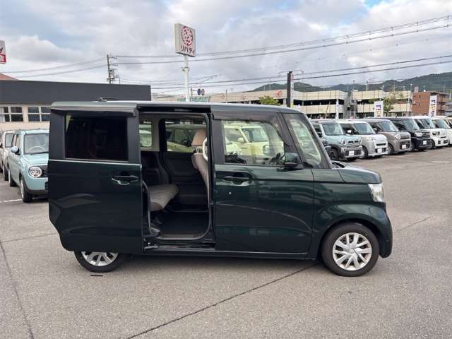 ホンダ Ｎ　ＢＯＸ ６６０ Ｇ R4年 (四国) 99